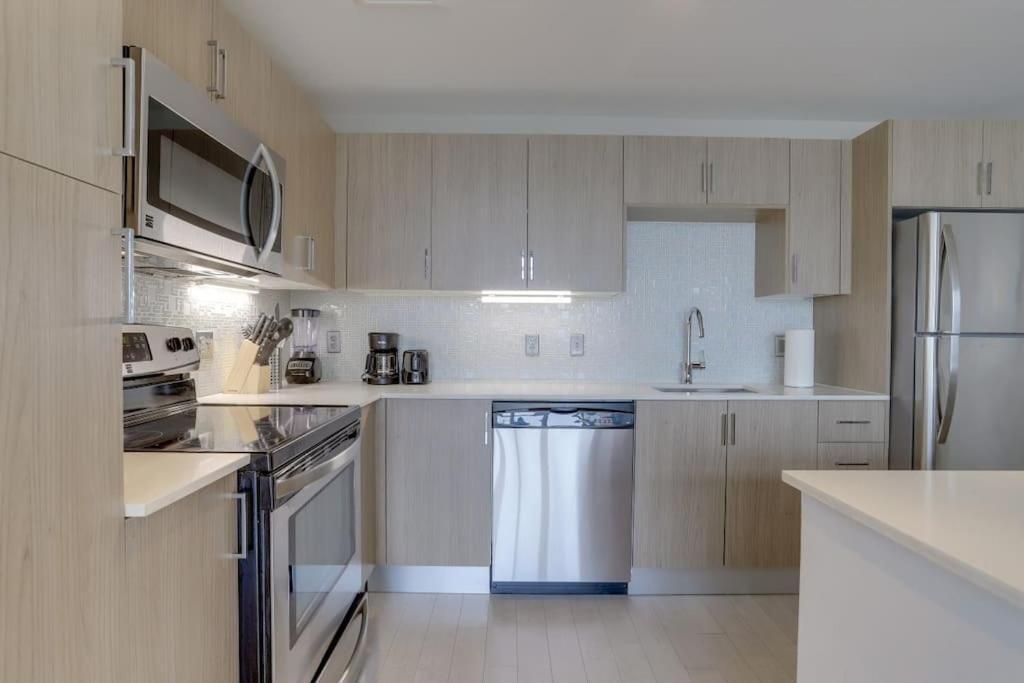 Wonderful 2Br Apartment At Crystal City Arlington Exterior photo