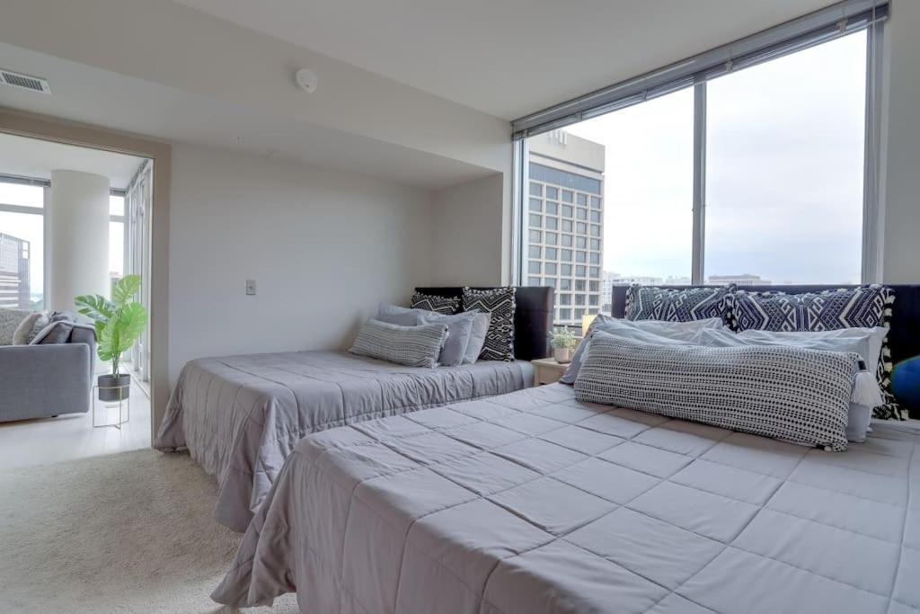 Wonderful 2Br Apartment At Crystal City Arlington Exterior photo