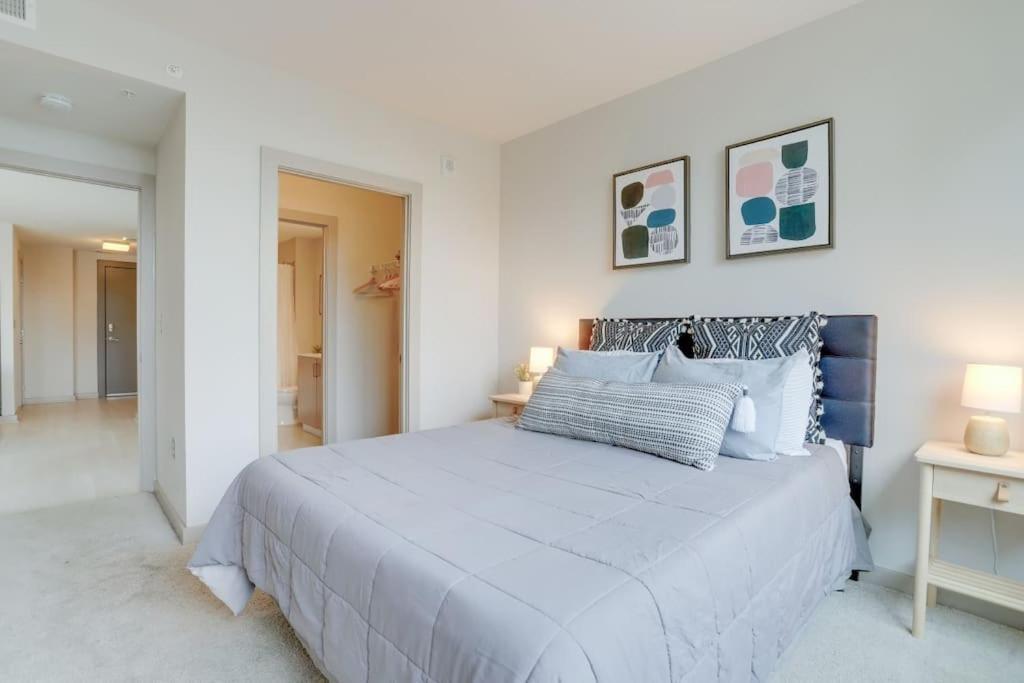 Wonderful 2Br Apartment At Crystal City Arlington Exterior photo