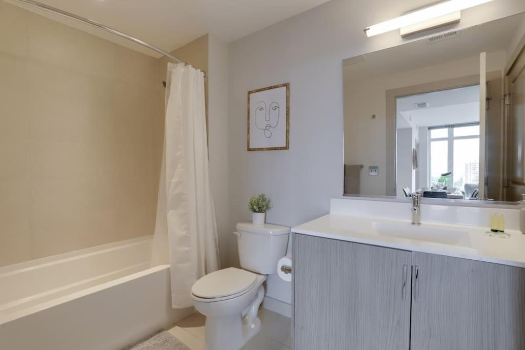 Wonderful 2Br Apartment At Crystal City Arlington Exterior photo